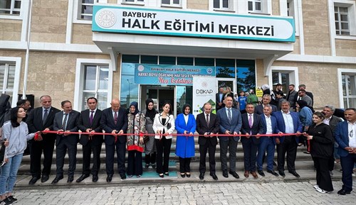 BAYBURT'TA ÖĞRENME ŞENLİĞİ DÜZENLENDİ.